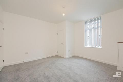 2 bedroom terraced house to rent, Gordon Street, Leigh WN7