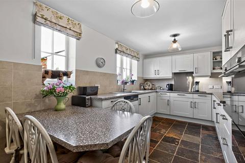 3 bedroom equestrian property for sale, Tanderholmes Farm, Atterby Carr Lane, Snitterby Carr, Gainsborough, Lincolnshire, DN21