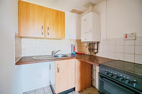 1 bedroom flat for sale, Hayley Court, 194-200 Chickerell Road, Weymouth, Dorset, DT4