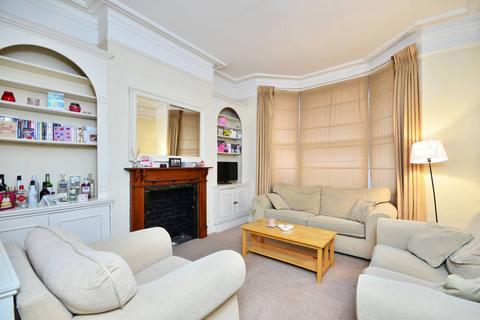 2 bedroom flat to rent, Ravenslea Road, Balham, London, SW12