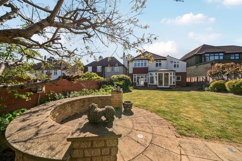 undefined, Kings Avenue, Bromley