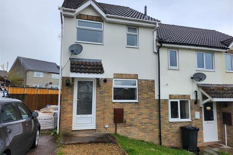 2 bedroom semi-detached house to rent, Fairways Avenue, Coleford