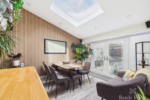 2 bedroom end of terrace house for sale, Medina Road, East Yorkshire HU8