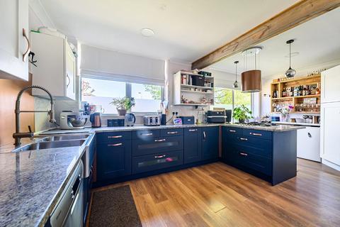 4 bedroom detached house for sale, Redwood, Burnham, SL1