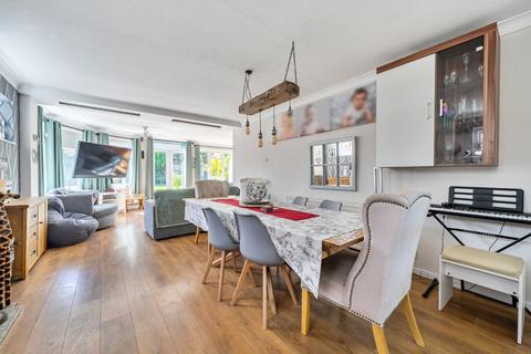 4 bedroom detached house for sale, Redwood, Burnham, SL1