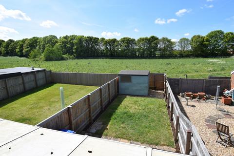 2 bedroom house for sale, Downland Way, Durrington, SP4 8BX