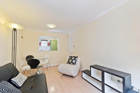1 bedroom apartment to rent, Bloomsbury Street, London WC1B