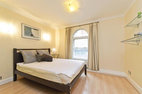 1 bedroom apartment to rent, Bloomsbury Street, London WC1B