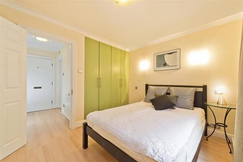 1 bedroom apartment to rent, Bloomsbury Street, London WC1B