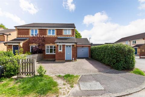 3 bedroom semi-detached house to rent, Merganser Drive, Langford Village