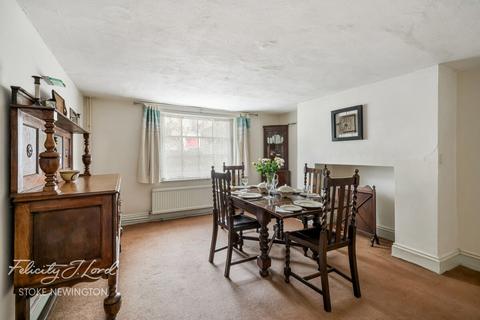 undefined, Stamford Grove West, London N16