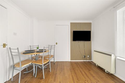 undefined, Sopwith Avenue, Chessington, KT9