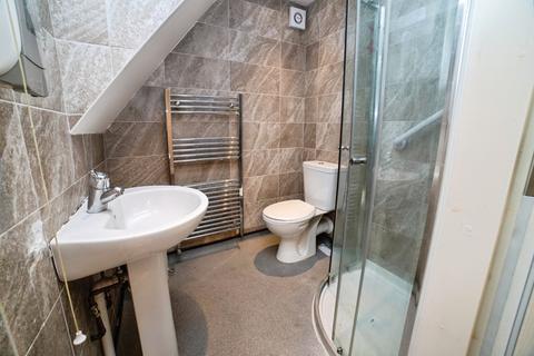 3 bedroom semi-detached house for sale, Fairfield Road, Sutton-in-Ashfield, Nottinghamshire, NG17