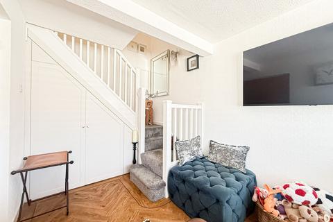 2 bedroom terraced bungalow for sale, Howbeck Close, Prenton, CH43