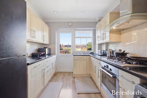 Kelvedon Close, Hutton, CM13