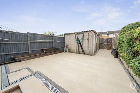 3 bedroom terraced house for sale, Heather Close, Sittingbourne, Kent, ME10