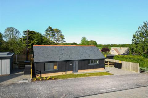 2 bedroom barn conversion for sale, The Street, Salisbury SP5