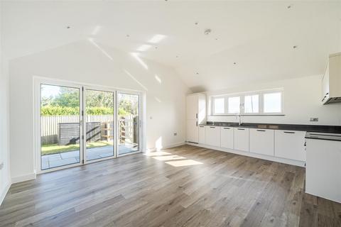 2 bedroom barn conversion for sale, The Street, Salisbury SP5