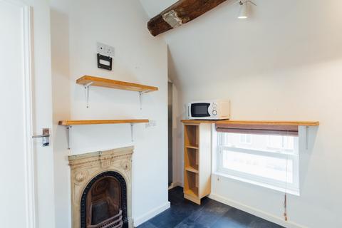 2 bedroom house to rent, Baxter Gate, Loughborough LE11