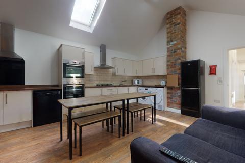 1 bedroom in a house share to rent, Meadow Lane, Loughborough LE11