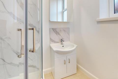 2 bedroom house to rent, Grange Street, Loughborough LE11