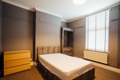 6 bedroom house to rent, Victoria Street, Loughborough LE11
