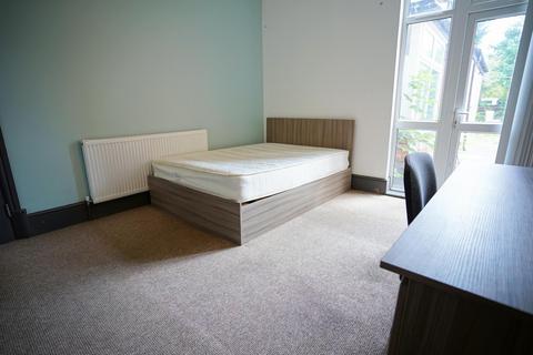 6 bedroom house to rent, Royland Road, Loughborough LE11