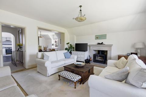 4 bedroom character property for sale, Ashdown Place, Forest Row, RH18