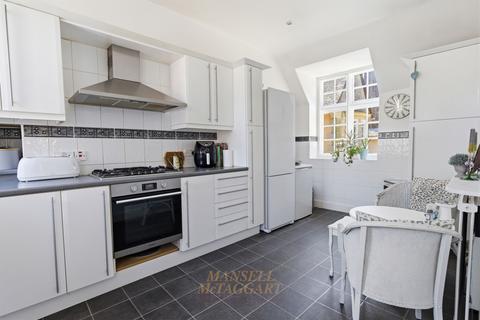 4 bedroom character property for sale, Ashdown Place, Forest Row, RH18