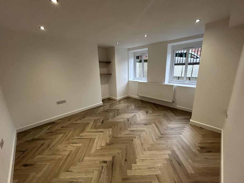 Apartment in Nottingham, Hockley, The Park - View 2