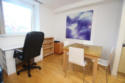 undefined, Bell Street, Glasgow, G1