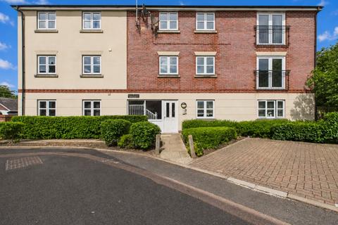 2 bedroom flat to rent, Persimmon Gardens, Cheltenham, GL51