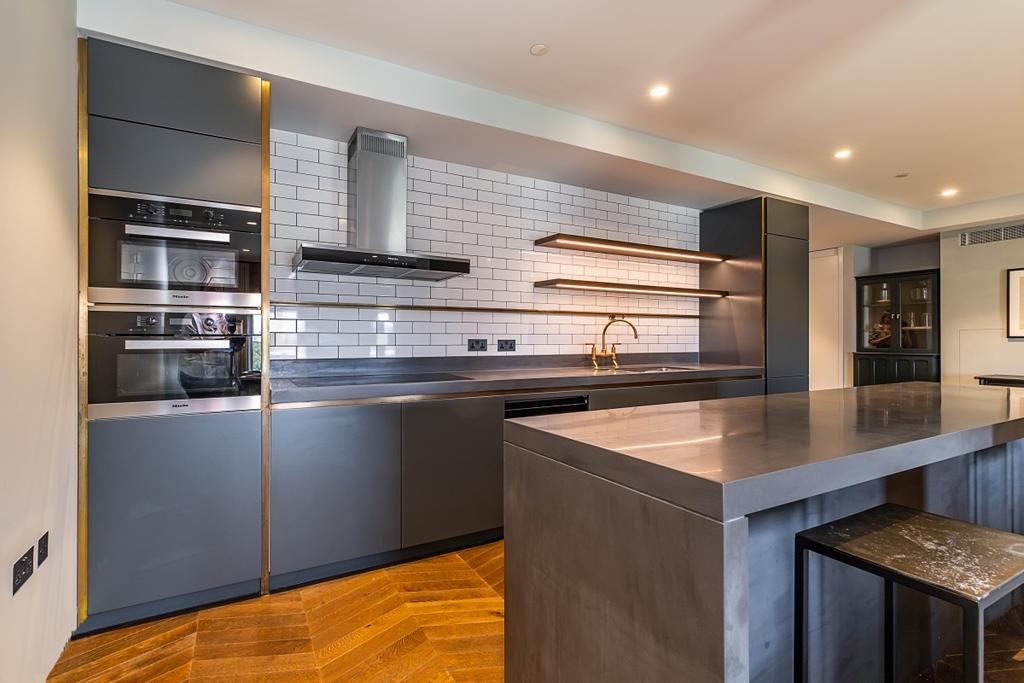 Apartment in London - View 4