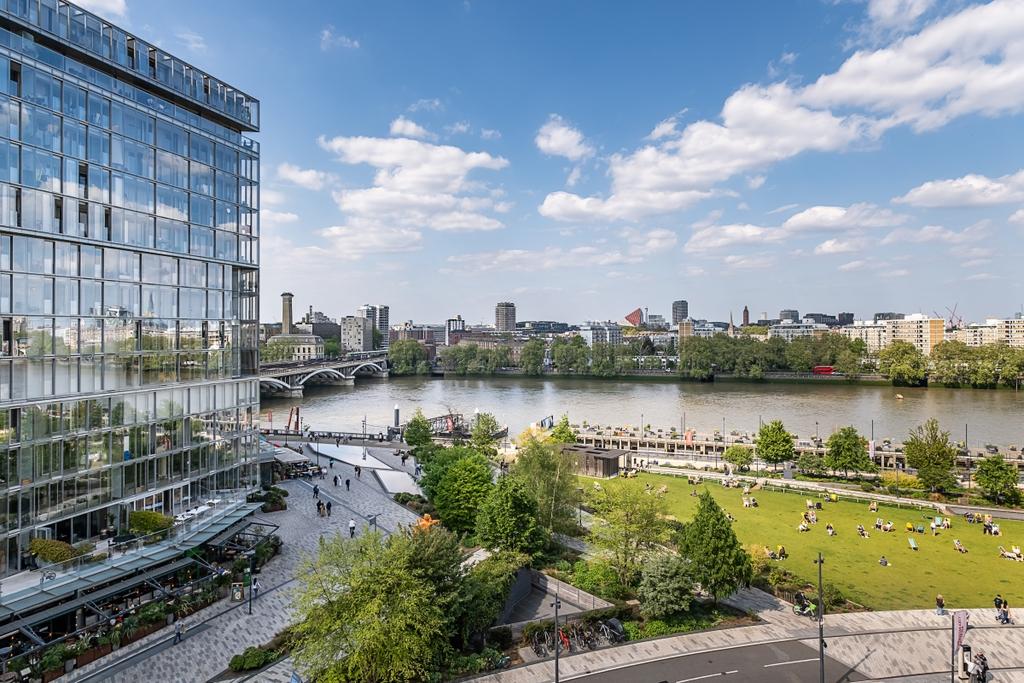Apartment in London - View 5