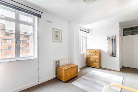 Latymer Court, Hammersmith, London, W6