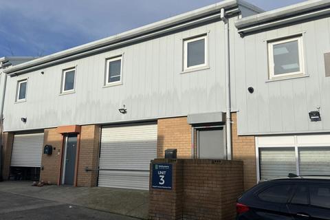 Industrial unit to rent, Asquith Ave Morley LS27 7RZ