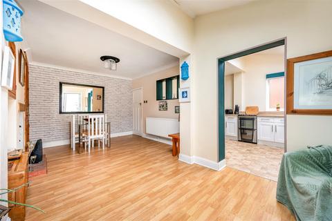 4 bedroom end of terrace house for sale, Madeira Road, Portsmouth