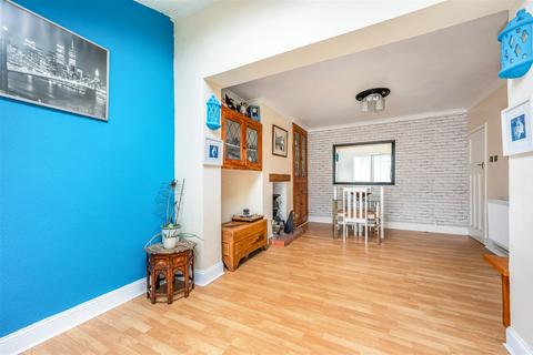 4 bedroom end of terrace house for sale, Madeira Road, Portsmouth
