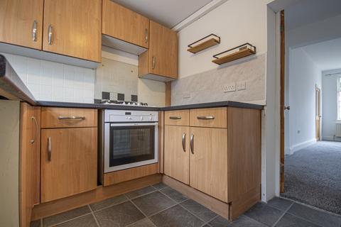 2 bedroom terraced house to rent, Helmsdale Avenue, Gateshead, Tyne and Wear, NE10