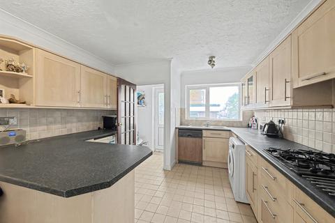 3 bedroom end of terrace house for sale, Britannia Road, Ashley Cross