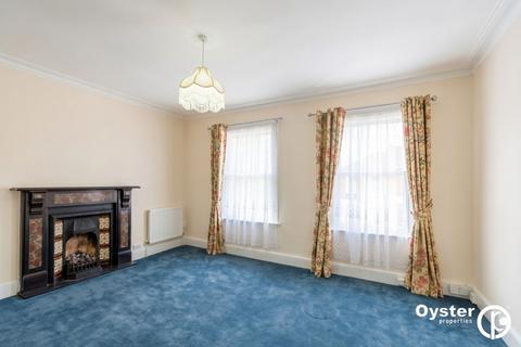 1 bedroom flat to rent, Westbury Road, London, N11