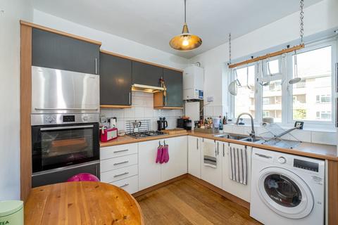 3 bedroom flat for sale, Tunis Road, Shepherds Bush, W12