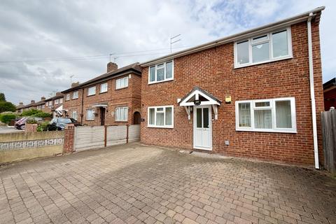 2 bedroom maisonette for sale, Laurel Avenue, Egham TW20