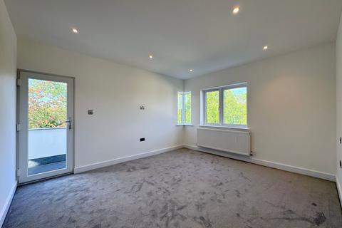 4 bedroom detached house for sale, Highview Avenue, Edgware, HA8