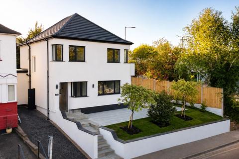 4 bedroom detached house for sale, Highview Avenue, Edgware, HA8
