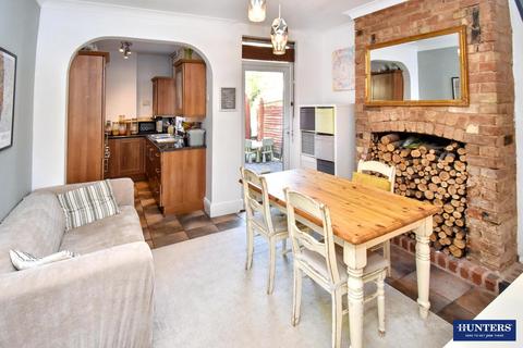Terraced house - Bushloe End, Wigston