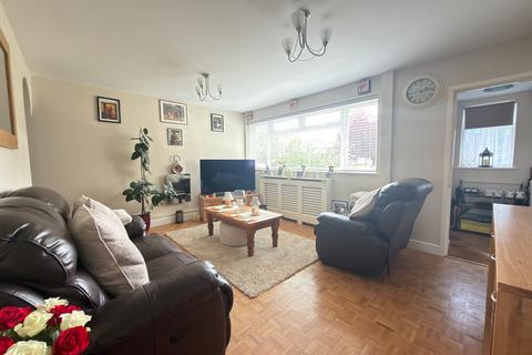 3 bedroom terraced house for sale, Bishops Square, Cranleigh, GU6