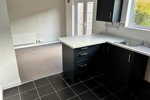3 bedroom terraced house to rent, Underhill Road, Gloucester GL4