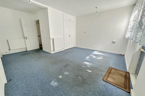 Studio for sale, Stafford Road, London E3