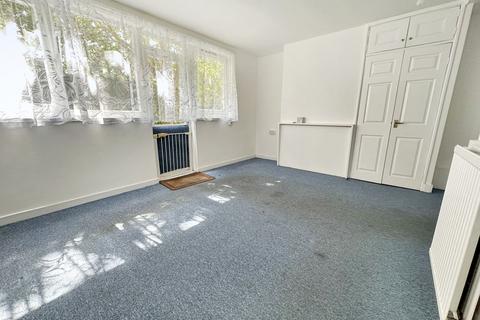 Studio for sale, Stafford Road, London E3